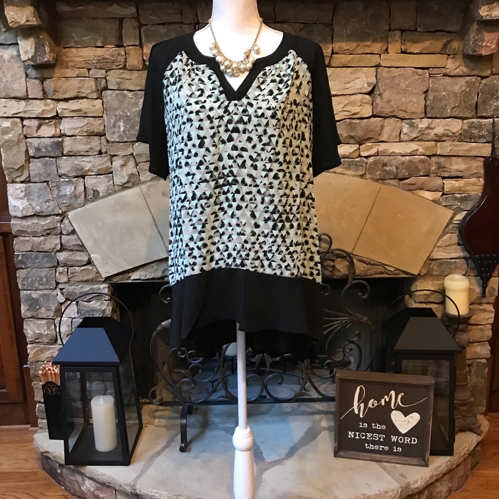 New Vision Leopard Print Short Sleeve Blouse